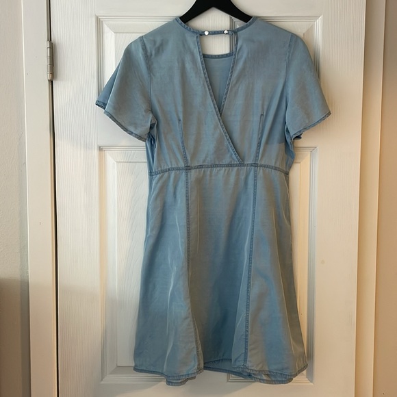 Chambray mini dress - Size 6 - Picture 3 of 4